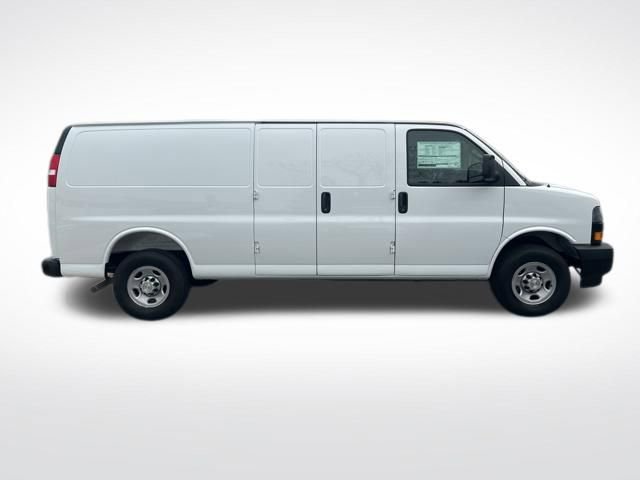 New 2026 Chevrolet Express 2500 Extended w/ Driver Convenience Package image 6