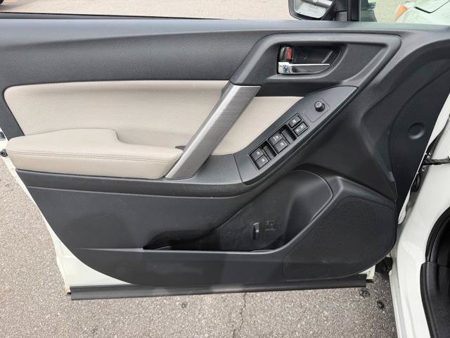 Used 2016 Subaru Forester 2.5i Limited w/ Protection Package #2 AWD/4WD image 12