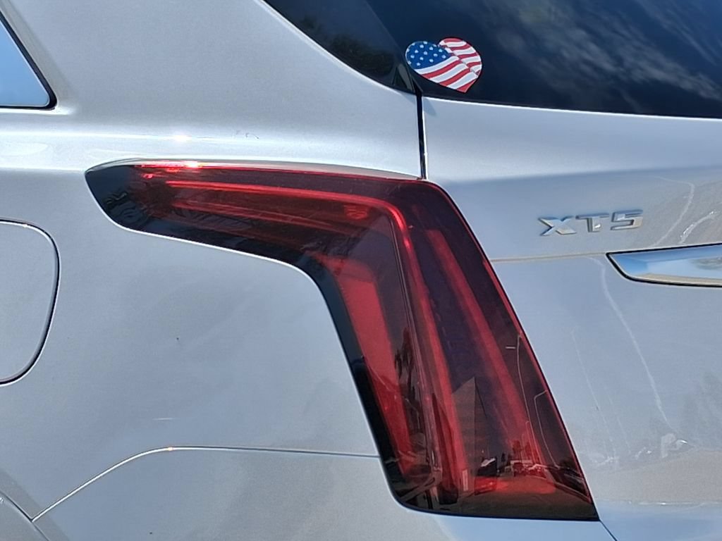 New 2026 Cadillac XT5 Premium Luxury w/ Driver Assist Package FWD image 8