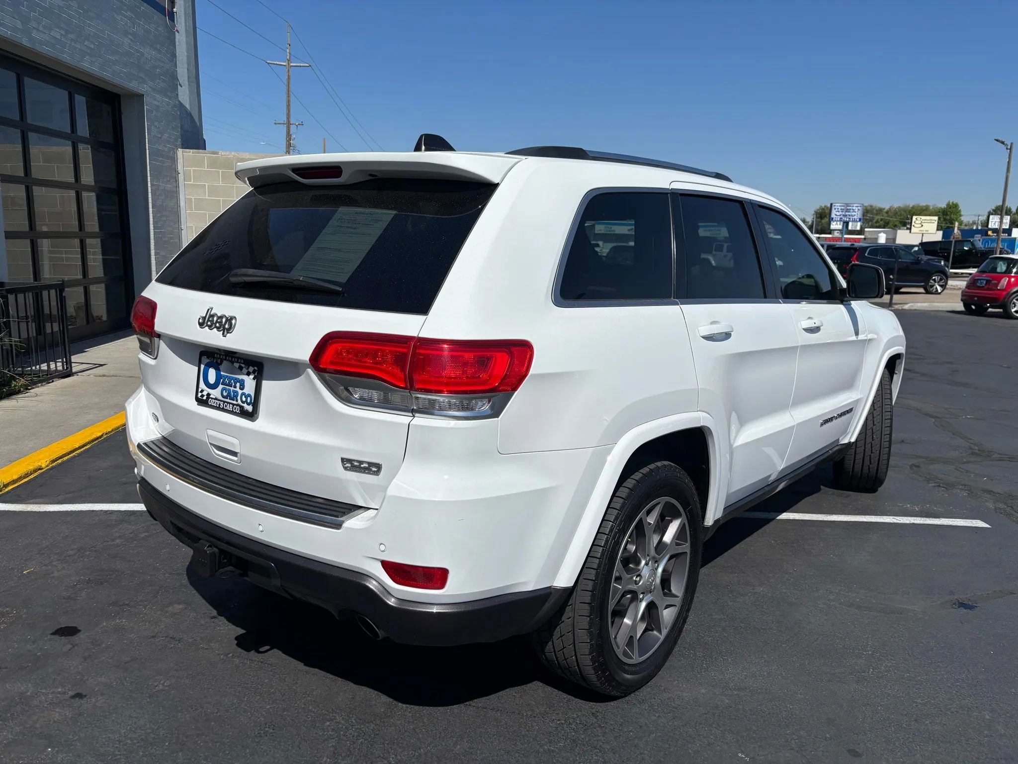Used 2018 Jeep Grand Cherokee Limited image 4
