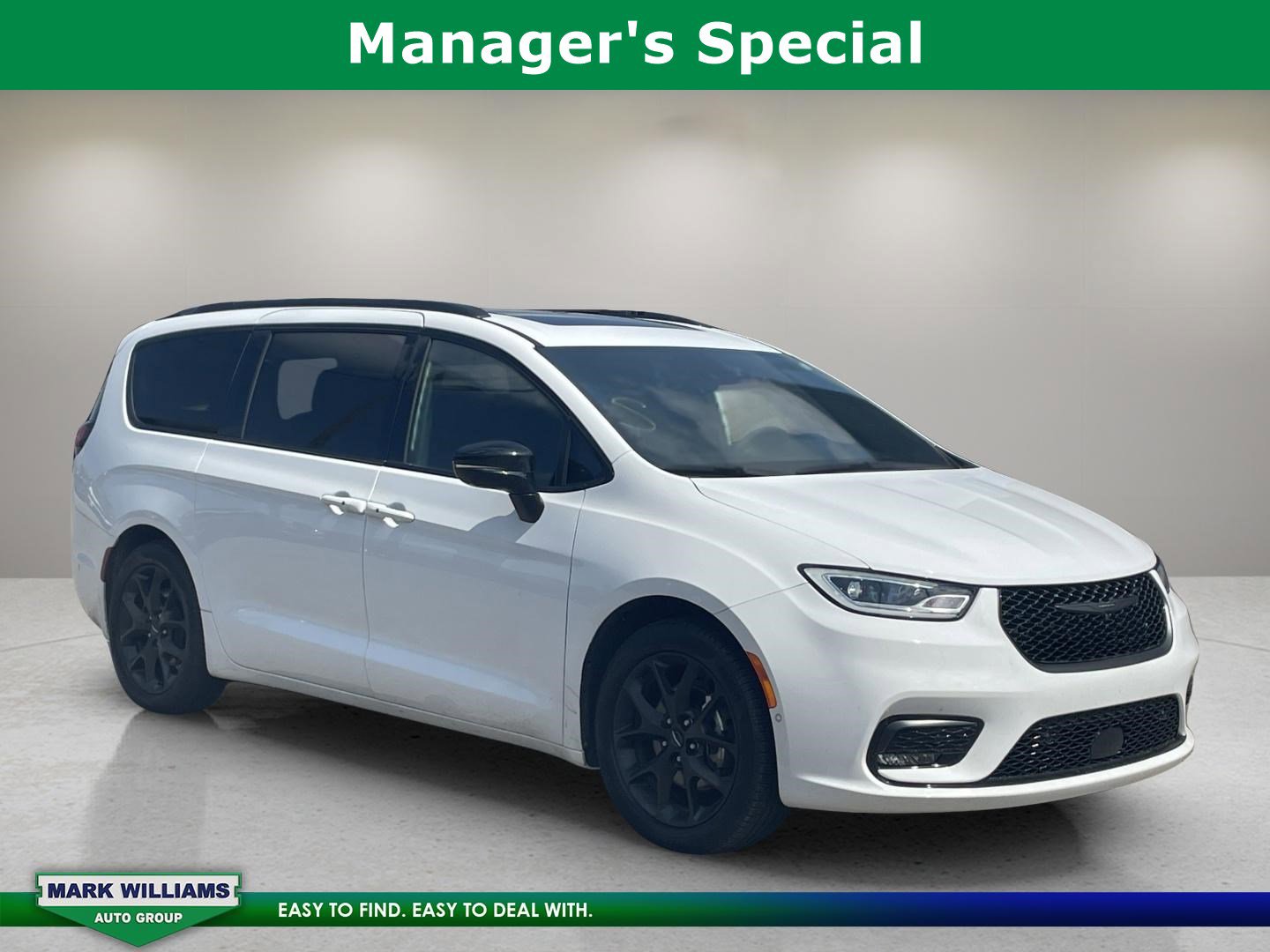 Used 2024 Chrysler Pacifica Limited w/ S Appearance Package
