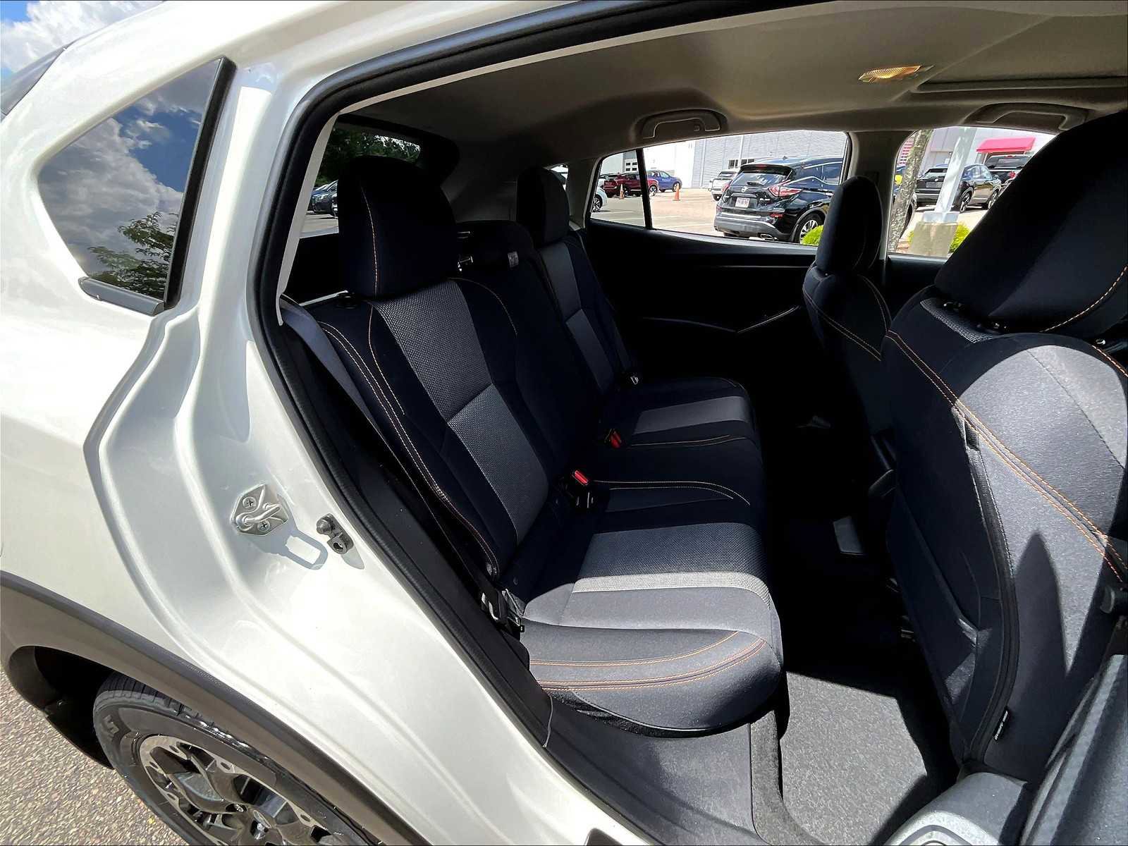 Used 2022 Subaru Crosstrek 2.0i Premium w/ Moonroof Package image 1