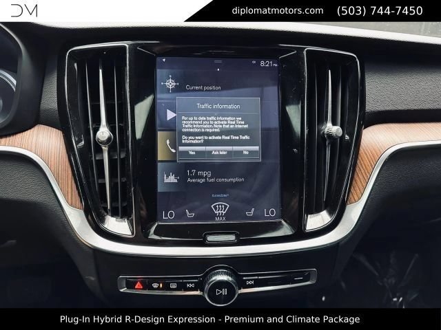 Used 2022 Volvo S60 T8 R-Design Expression w/ Premium Package AWD/4WD image 35