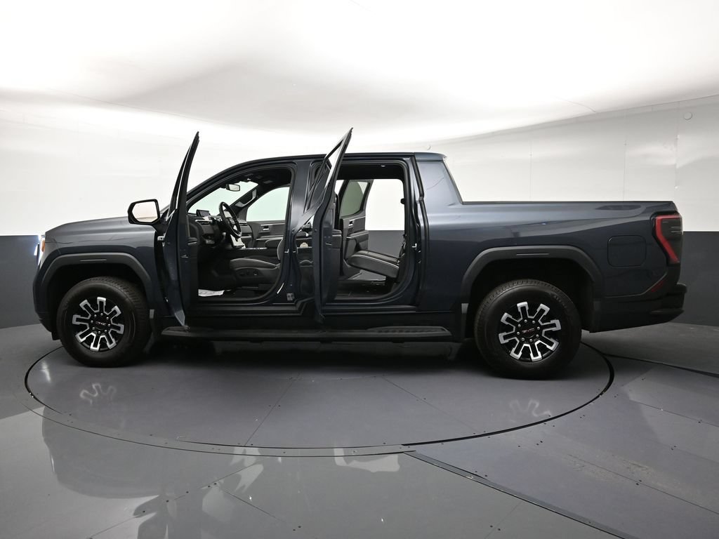 Used 2026 GMC Sierra EV Elevation AWD/4WD image 33