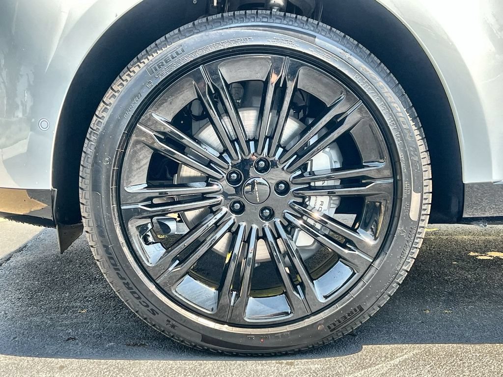 New 2026 Land Rover Range Rover SE AWD/4WD image 10