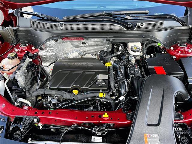 Certified 2025 Chevrolet Trax LT w/ Driver Confidence Package image 11