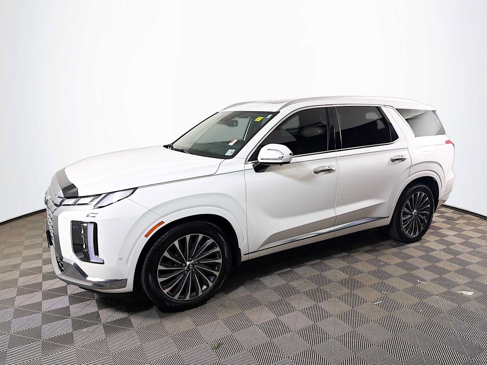 Used 2024 Hyundai Palisade Calligraphy
