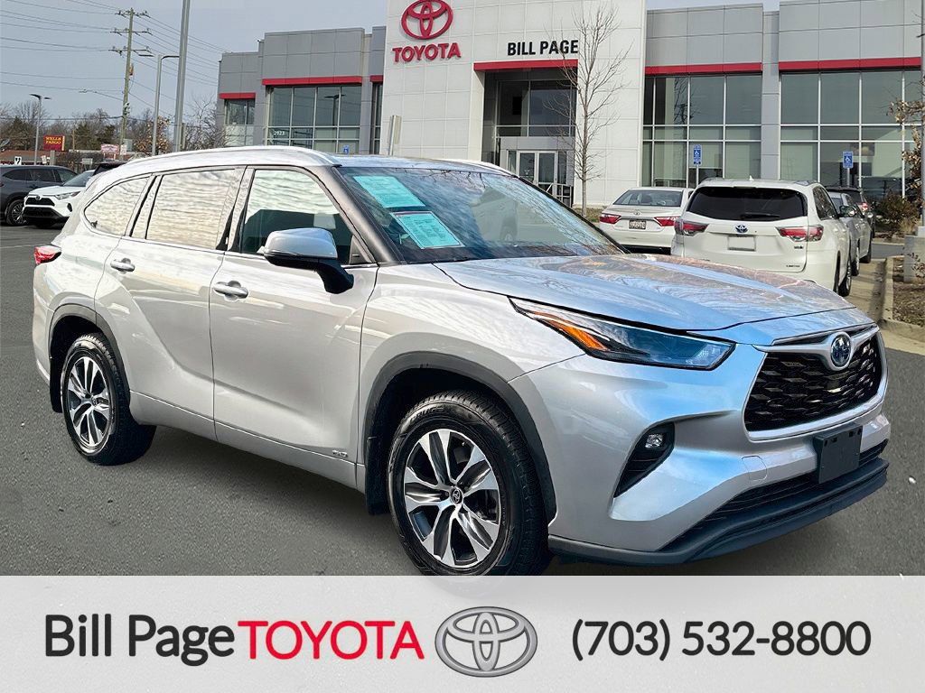 Used 2022 Toyota Highlander XLE
