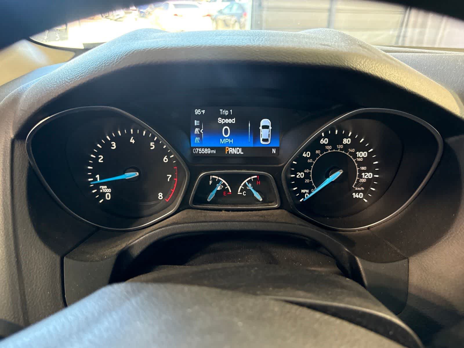 Used 2018 Ford Focus SE FWD image 22