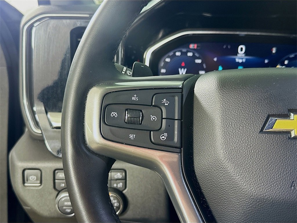 Used 2024 Chevrolet Silverado 1500 LTZ w/ LTZ Premium Package image 19