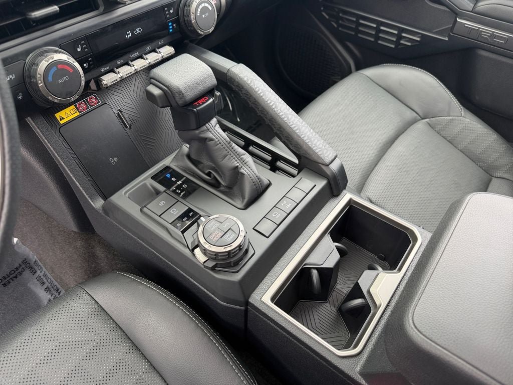 Used 2026 Toyota 4Runner TRD Off-Road Premium AWD/4WD image 18