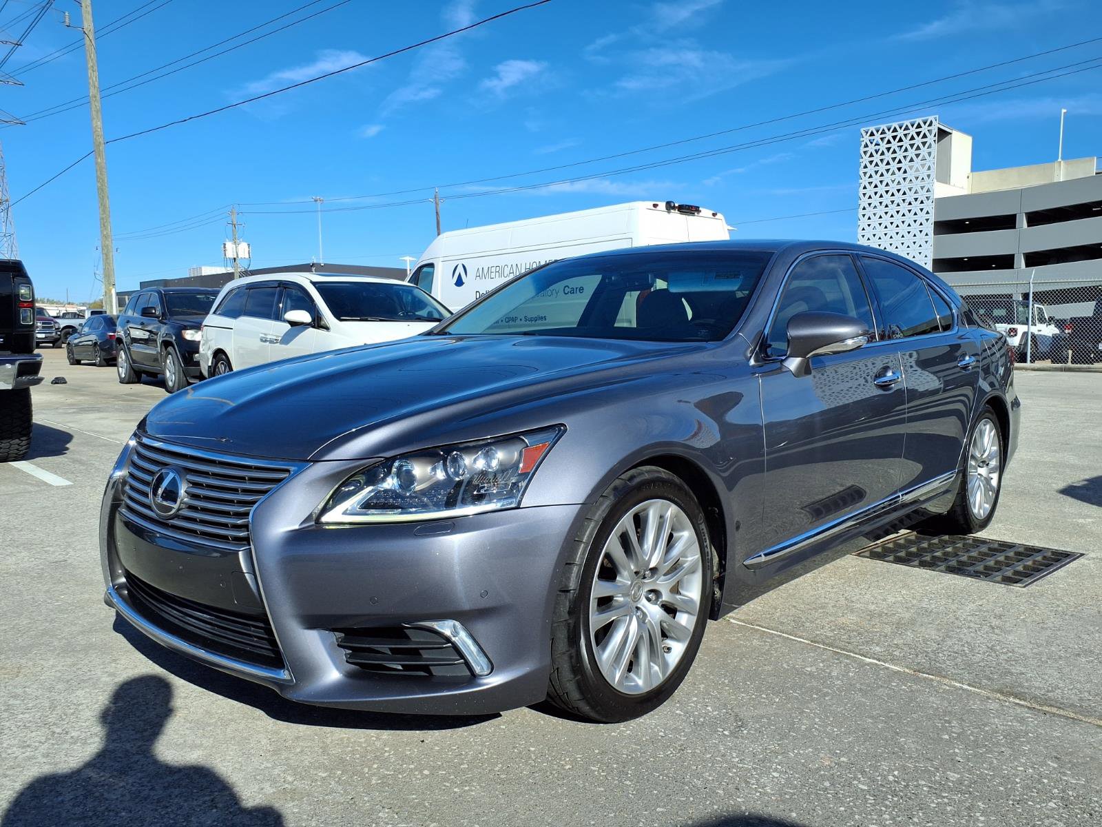 Used 2015 Lexus LS 460 w/ Comfort Package image 22