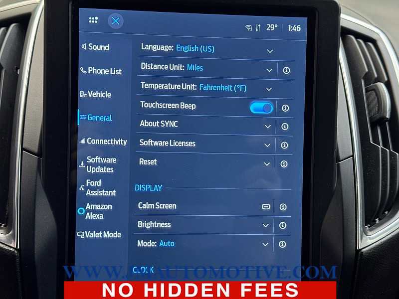 Used 2023 Ford Edge ST image 30