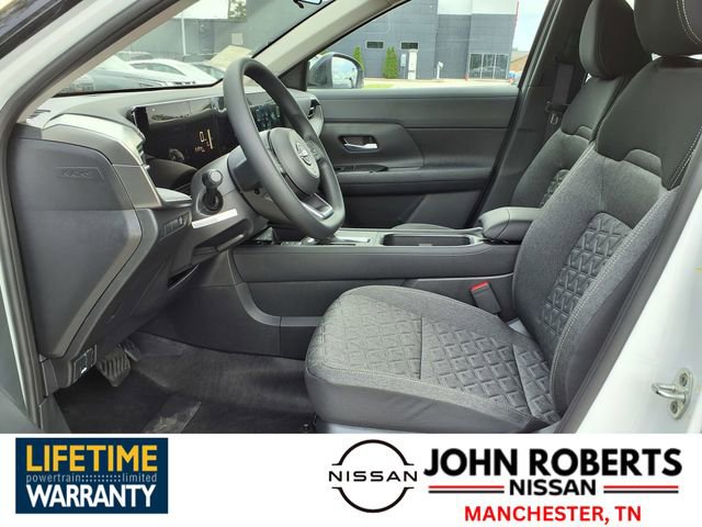 New 2026 Nissan Kicks SV image 3