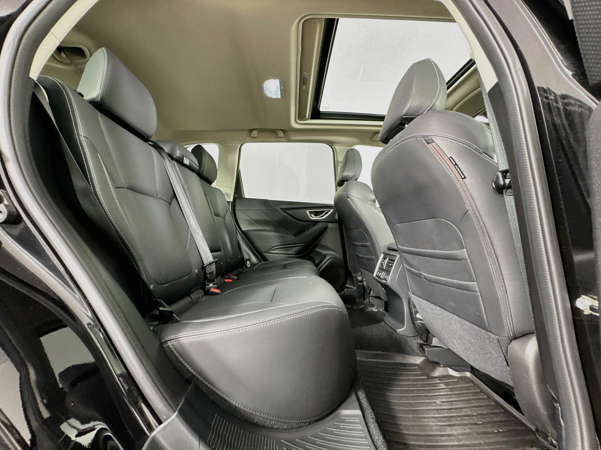 Used 2019 Subaru Forester Touring AWD/4WD image 30
