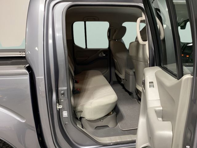 Used 2020 Nissan Frontier SV w/ Midnight Edition Floor Mats AWD/4WD image 25
