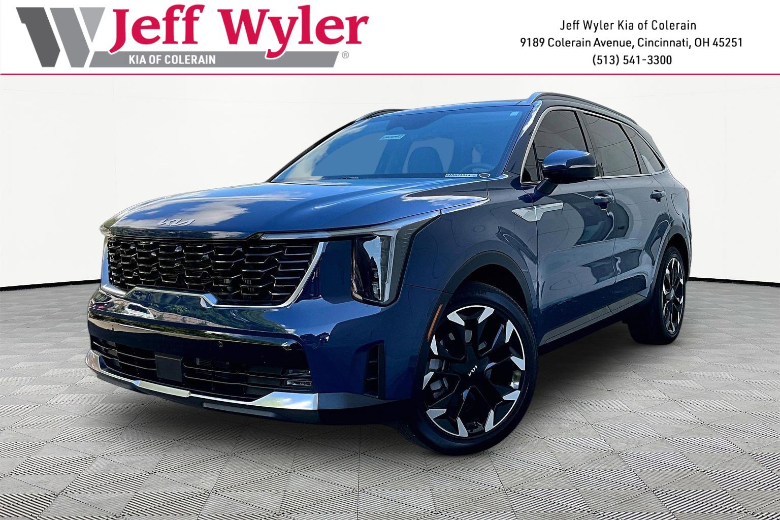 Used 2024 Kia Sorento EX w/ Panoramic Sunroof Package FWD image 1