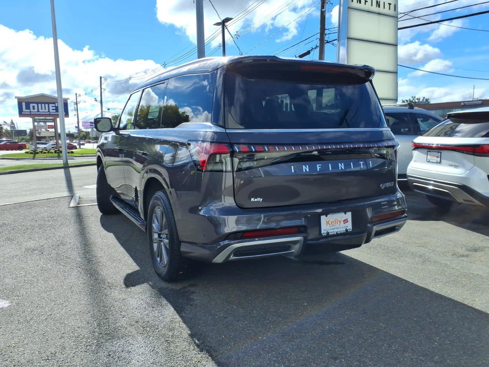 Certified 2026 INFINITI QX80 Pure w/ Cargo Package AWD/4WD image 6