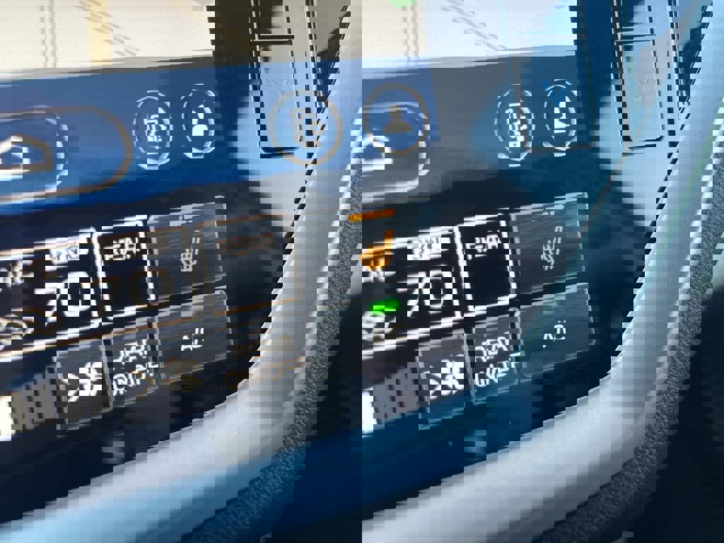 New 2025 Subaru Ascent Limited image 28