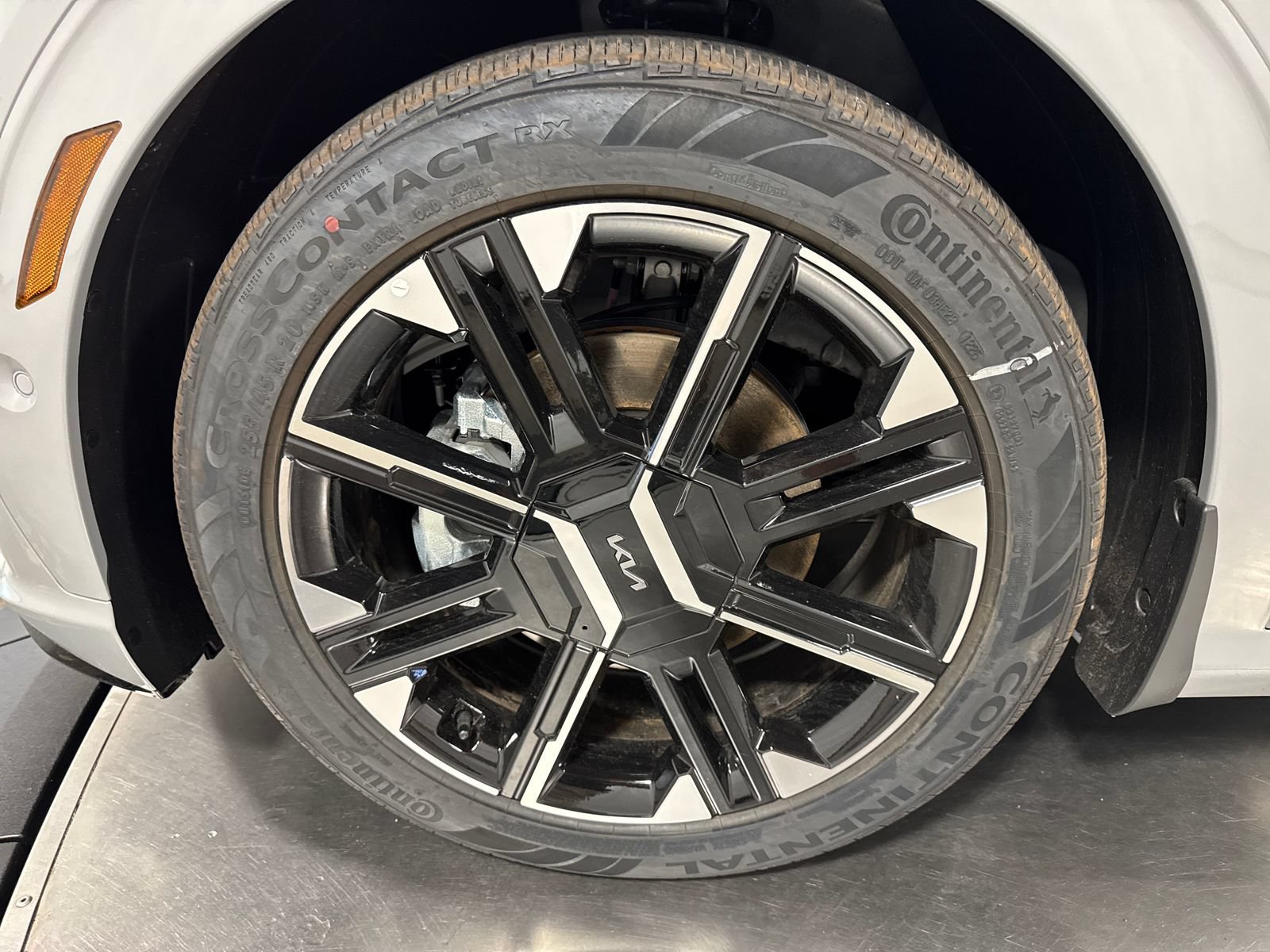 New 2026 Kia EV6 GT-Line AWD/4WD image 2