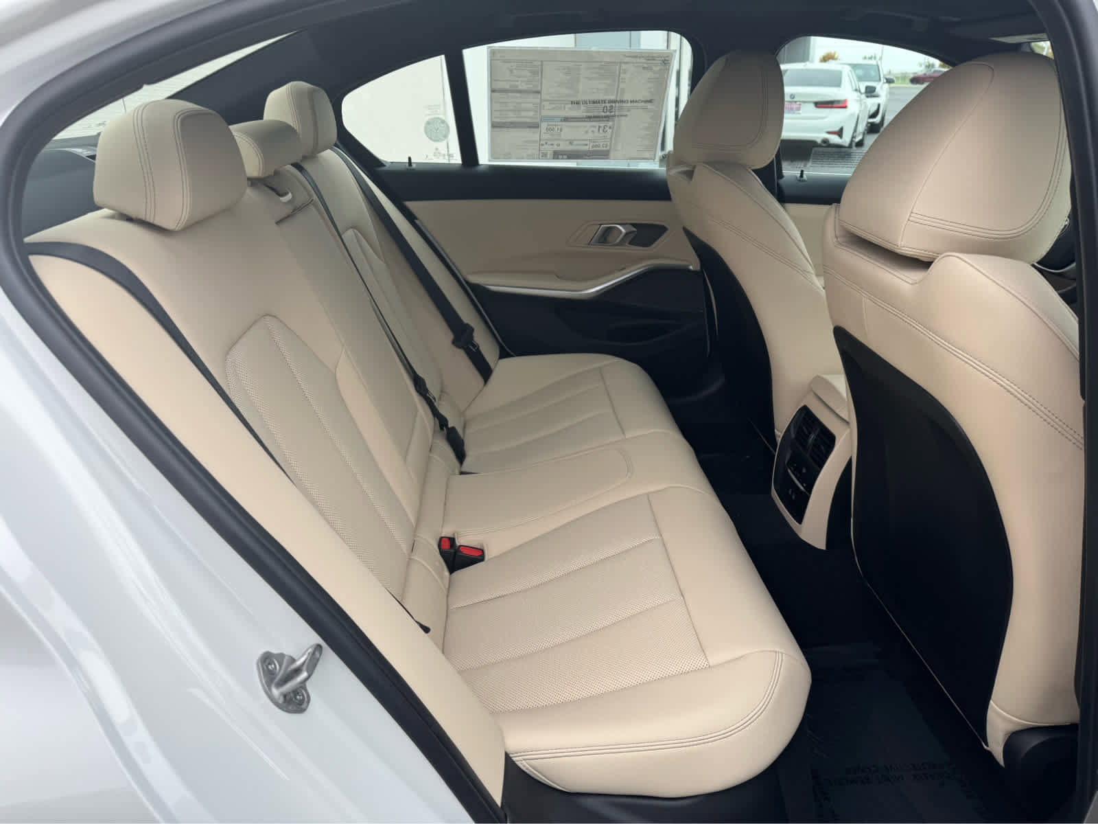 New 2026 BMW 330i Sedan w/ Convenience Package image 21