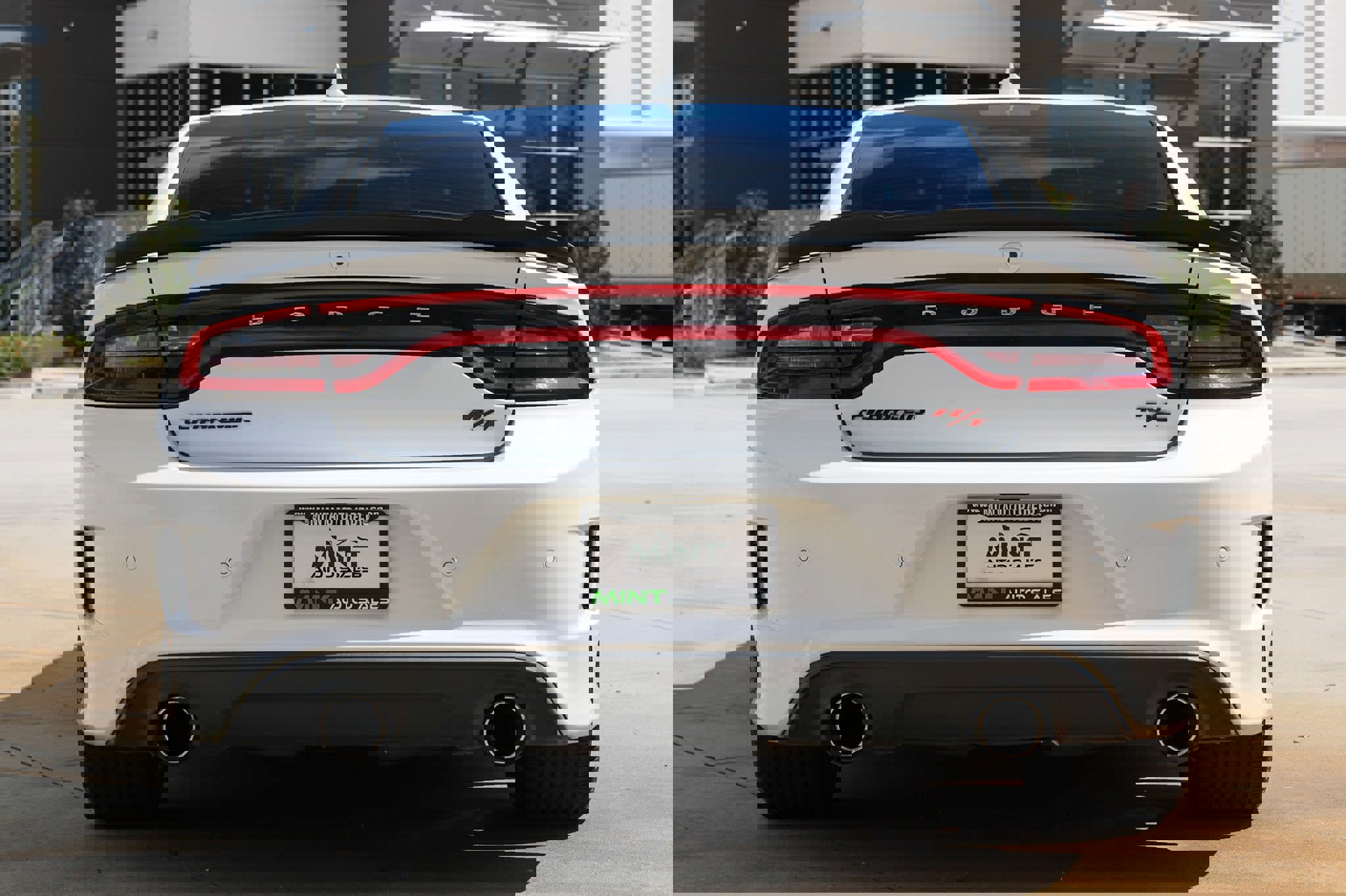 Used 2018 Dodge Charger R/T Scat Pack RWD image 14