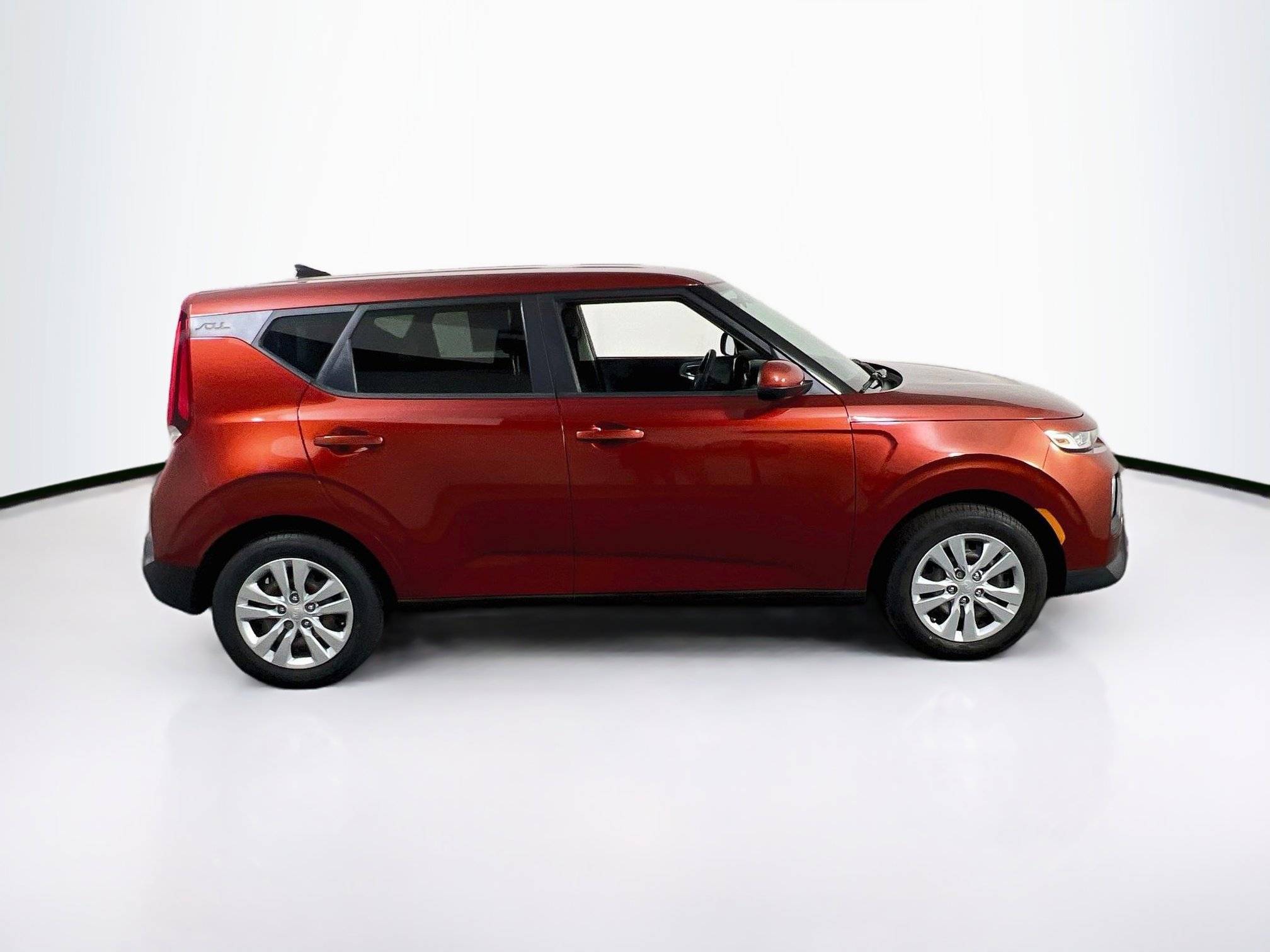 Used 2020 Kia Soul LX FWD image 4