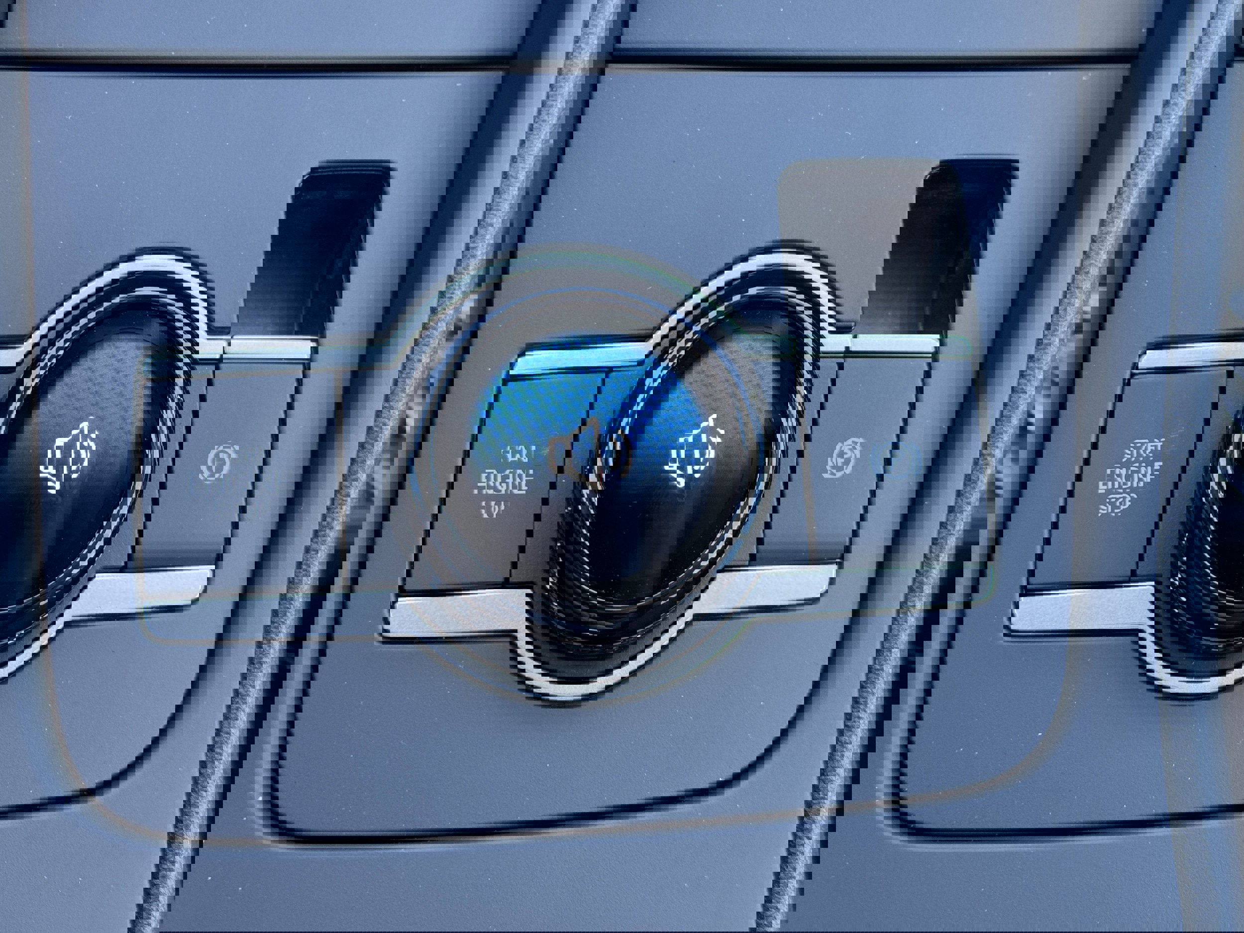 New 2025 Volkswagen Tiguan SE image 20