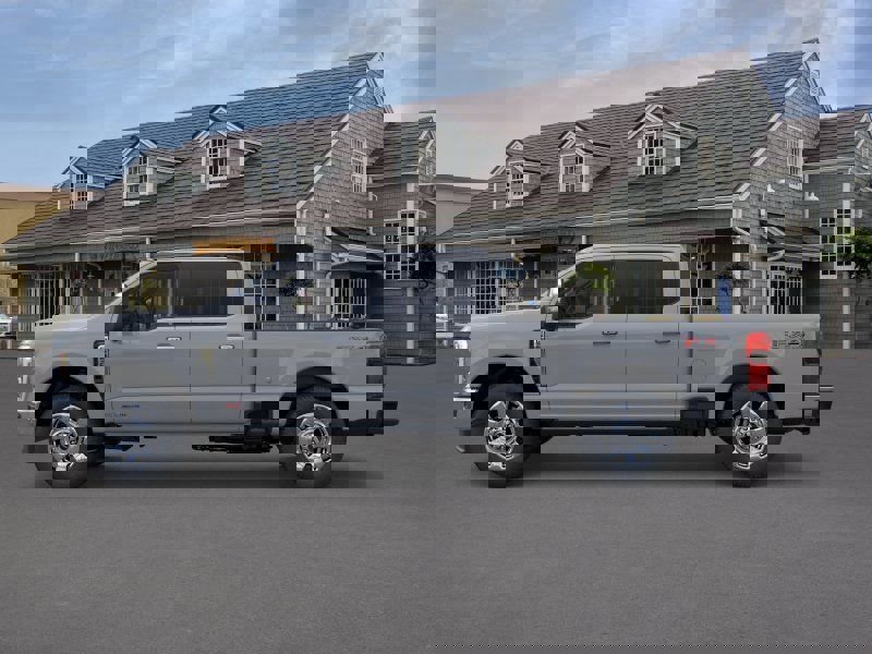 New 2025 Ford F250 Lariat w/ Lariat Ultimate Package image 3