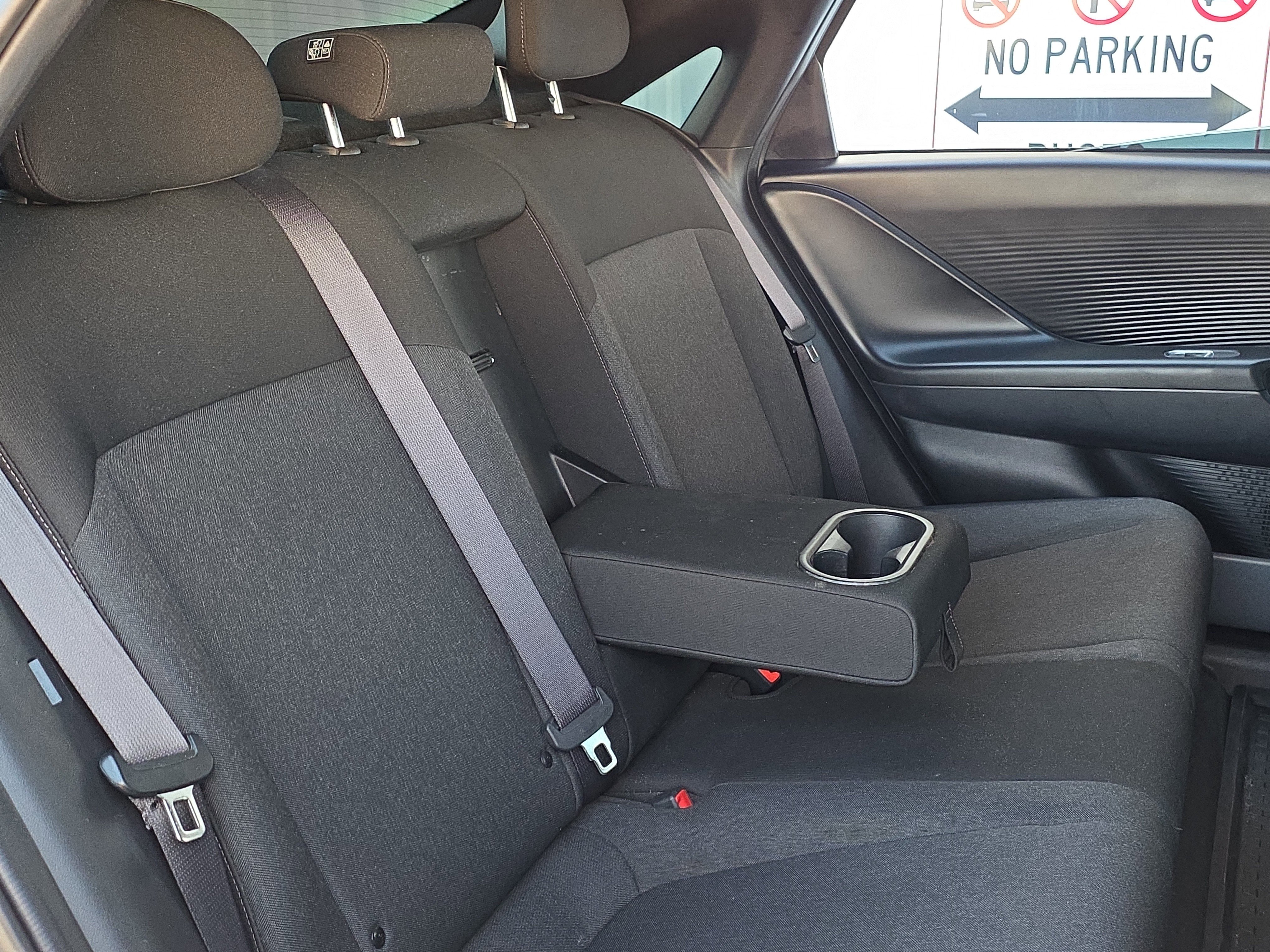 Used 2024 Hyundai Ioniq 6 SE image 33