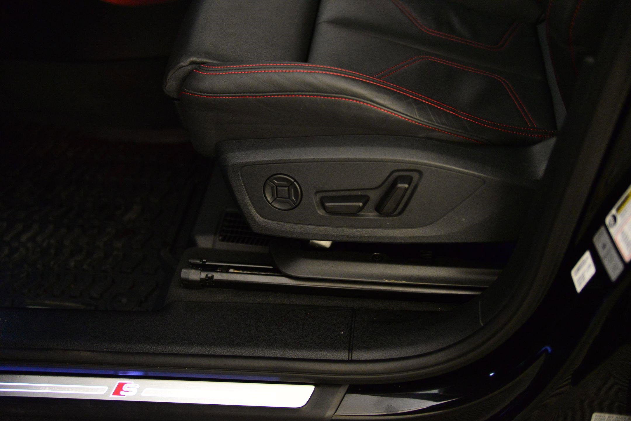 Certified 2025 Audi Q3 2.0T Premium Plus w/ Premium Plus Package image 26