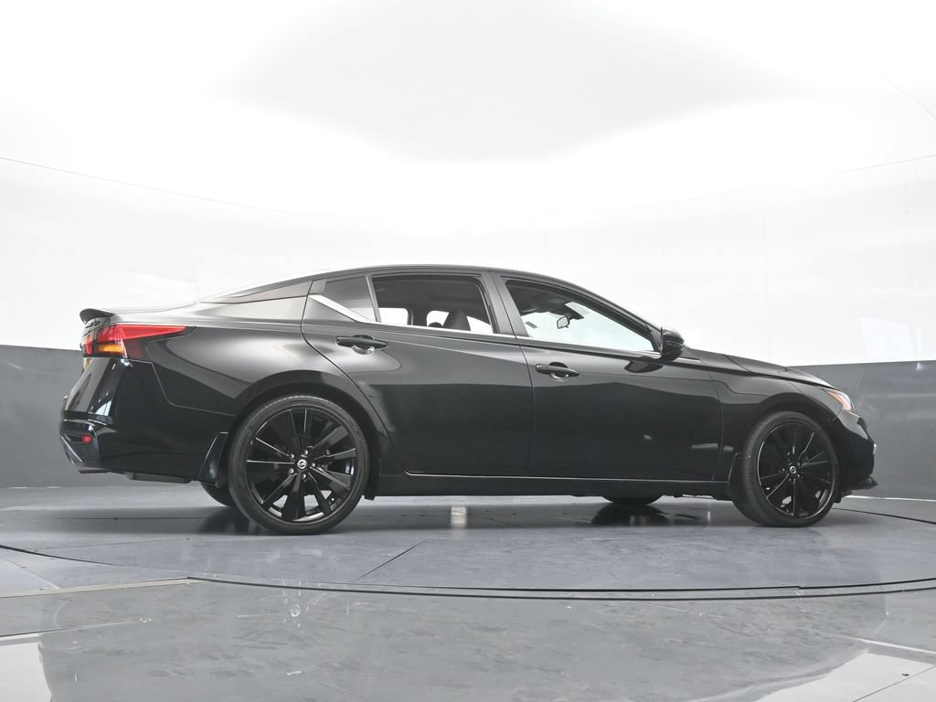 Used 2022 Nissan Altima 2.5 SR w/ Midnight Edition Package FWD image 57