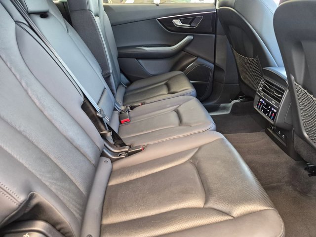 Used 2023 Audi Q7 3.0T Premium Plus AWD/4WD image 21