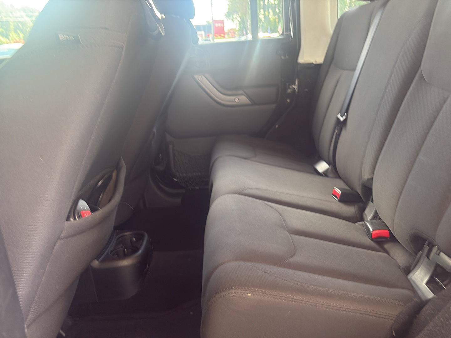 Used 2016 Jeep Wrangler Unlimited Sport w/ Quick Order Package 24S AWD/4WD image 16