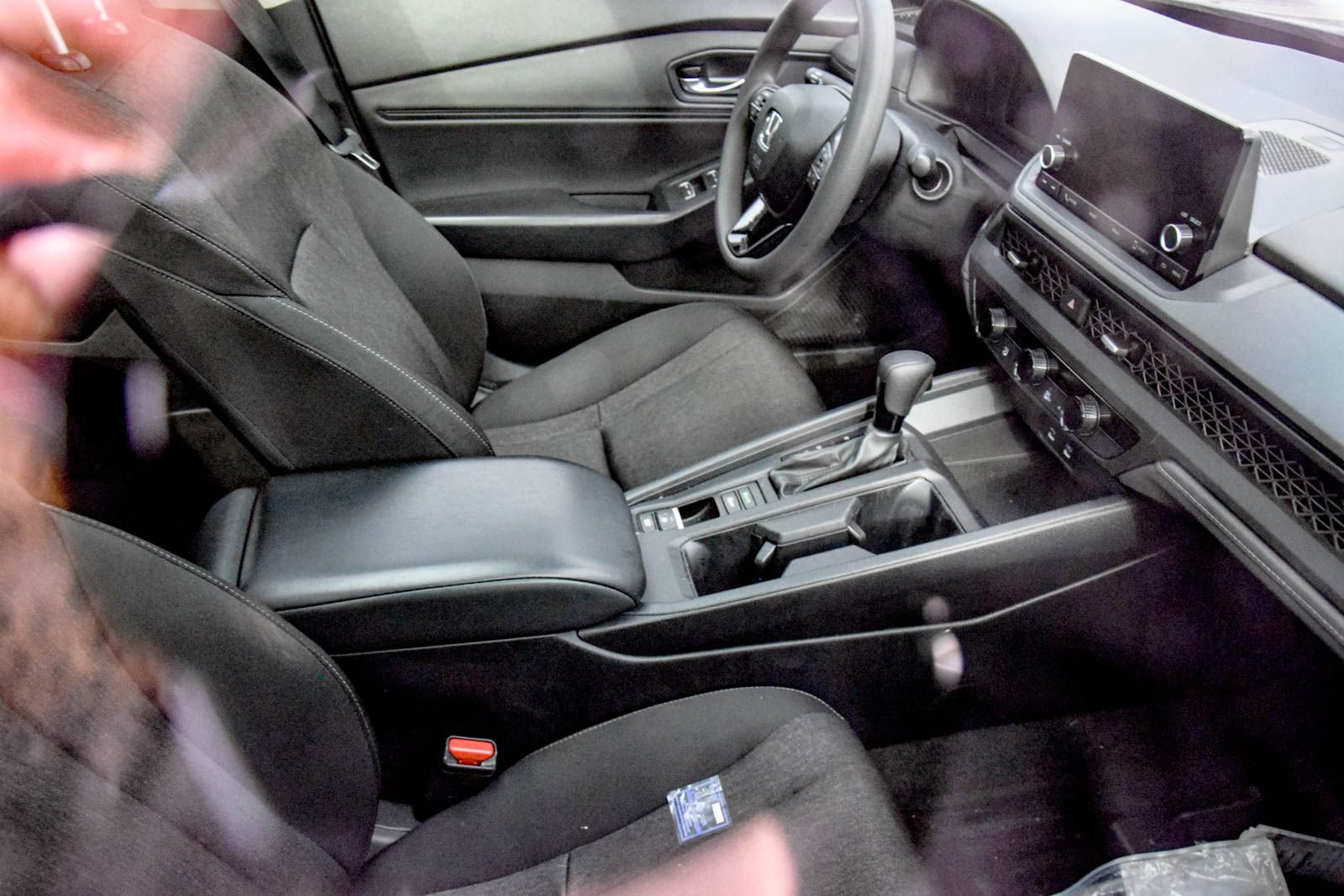 Used 2023 Honda Accord EX image 19