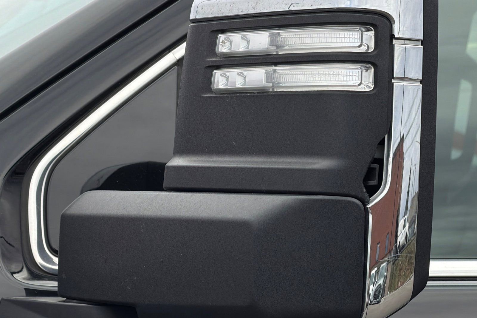 Used 2023 GMC Sierra 2500 Denali image 48