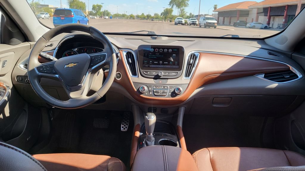 Used 2016 Chevrolet Malibu Hybrid w/ Leather Package FWD image 30