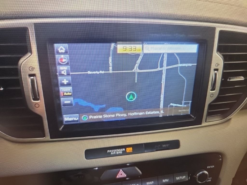 Used 2019 Kia Sportage SX image 11