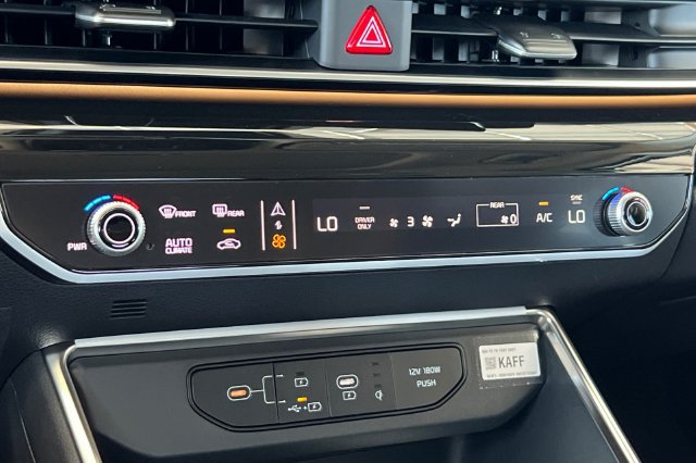 New 2027 Kia Carnival SX Prestige FWD image 26