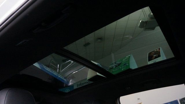 New 2024 Volkswagen Atlas Cross Sport SEL image 11