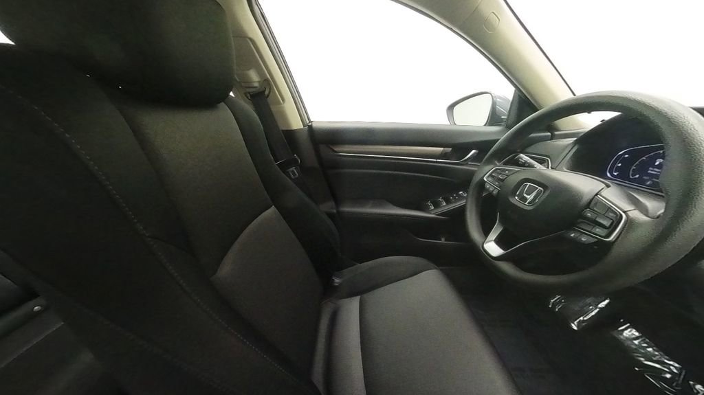 Used 2021 Honda Accord LX image 28