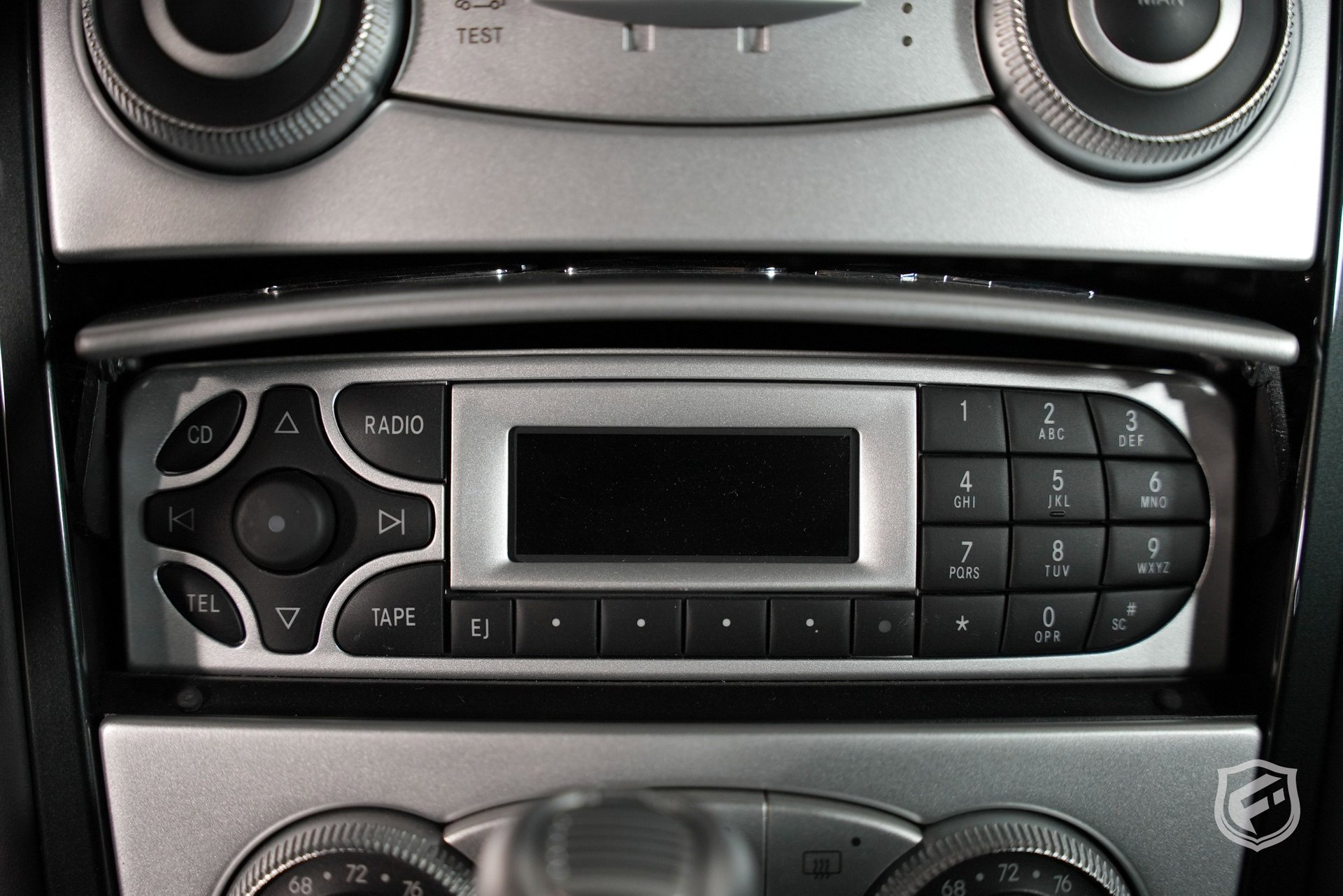 Used 2006 Mercedes-Benz SLR 2dr Cpe 5.5L image 33