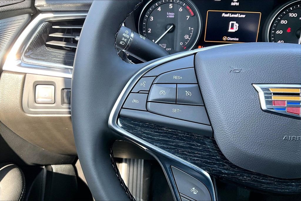 New 2026 Cadillac XT5 Premium Luxury w/ LPO, ONYX Package FWD image 22