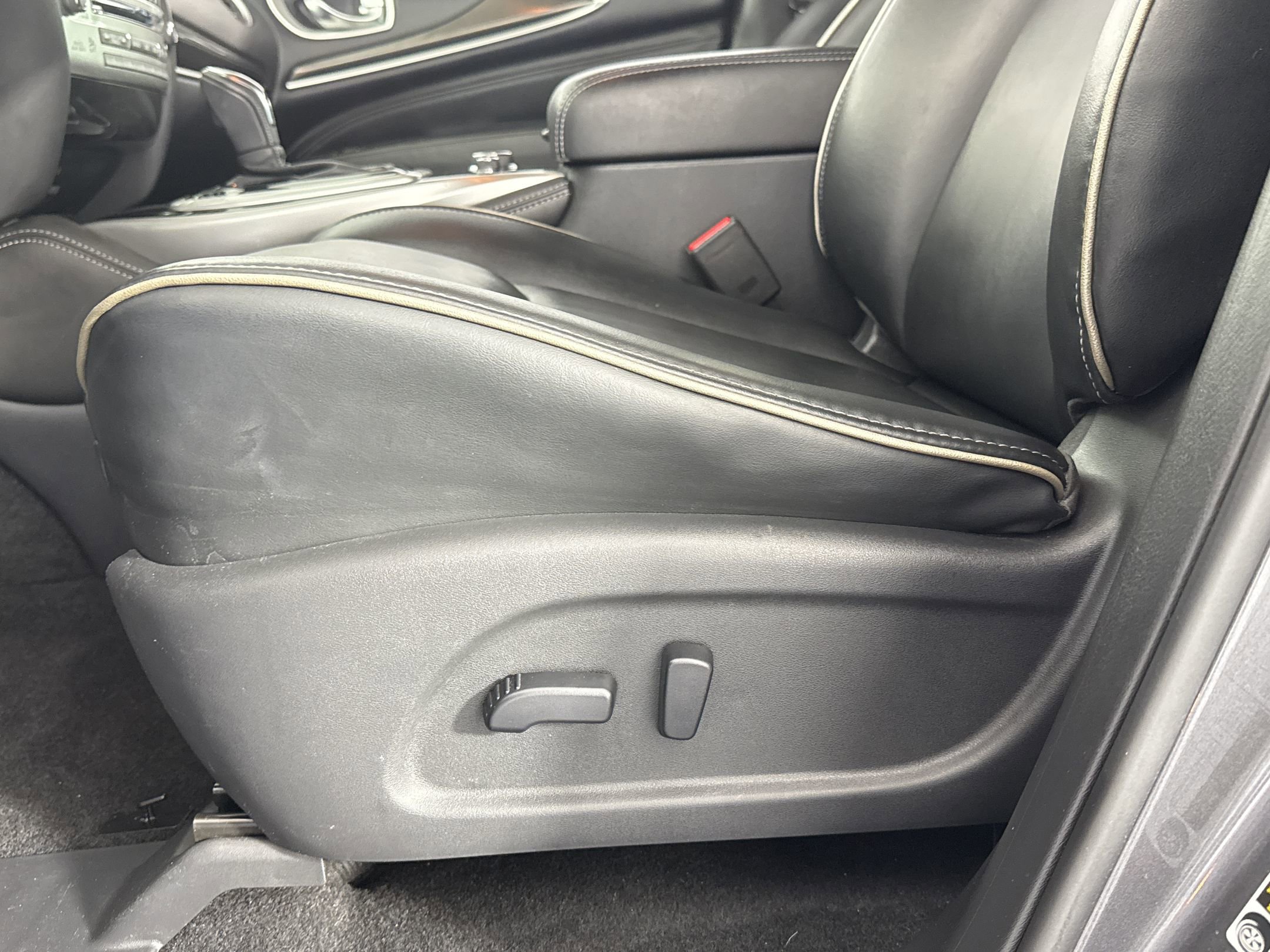 Used 2020 INFINITI QX60 Pure FWD image 13
