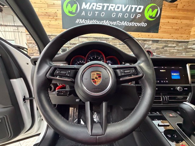 Used 2022 Porsche Macan AWD/4WD image 20