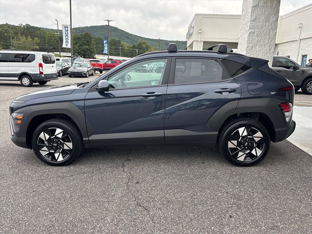 Used 2025 Hyundai Kona SEL AWD/4WD image 24