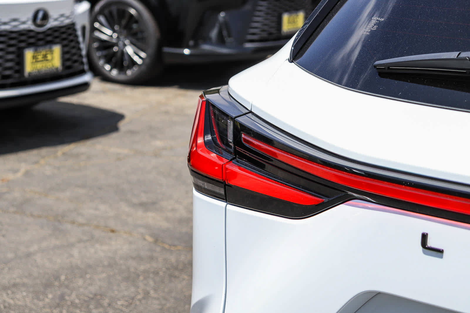 New 2026 Lexus NX 350h F Sport AWD/4WD image 11
