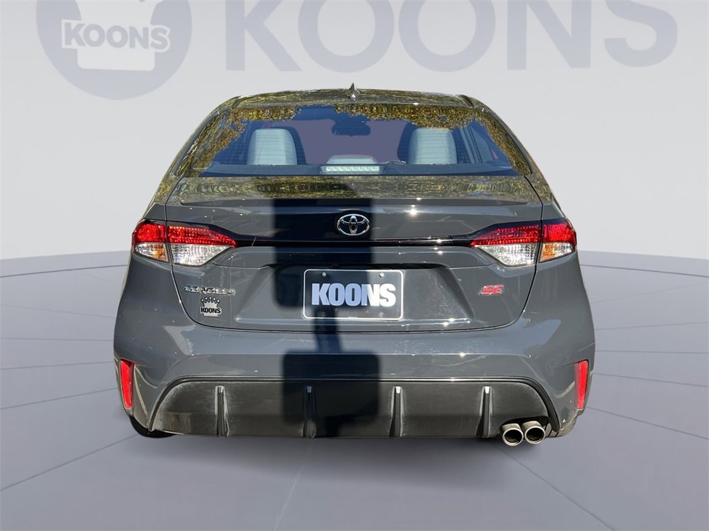 Used 2025 Toyota Corolla SE image 4
