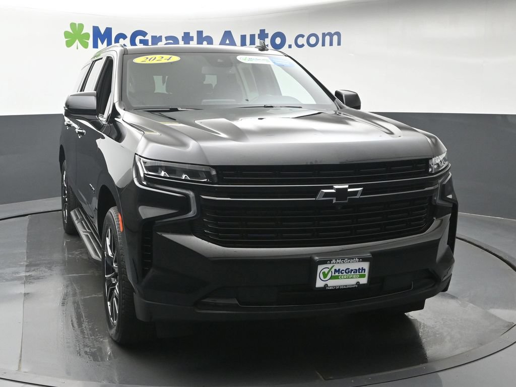 Used 2024 Chevrolet Tahoe RST w/ Luxury Package AWD/4WD image 5