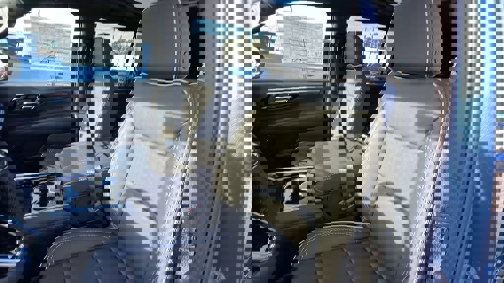 New 2026 Chevrolet Suburban Premier w/ Sun And Tow Package image 15